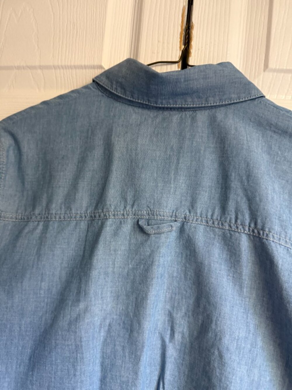 Cropped chambray shirt - Picture 10 of 11